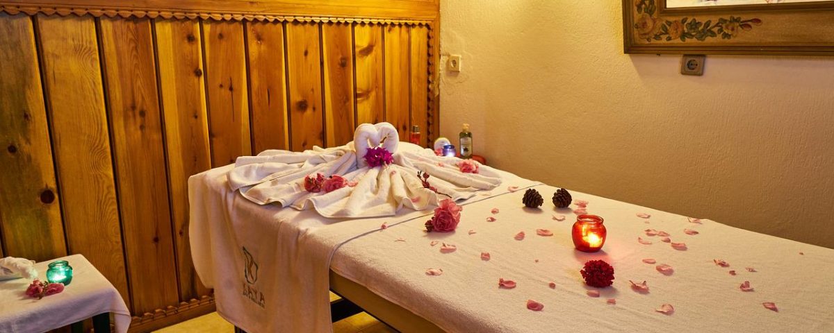 Best Couple Spa and Massage in Mussoorie